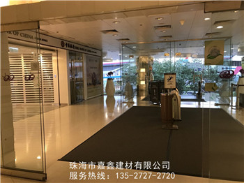 自动门安全使用事项